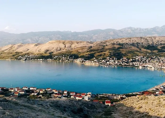 Denx * Pag Town