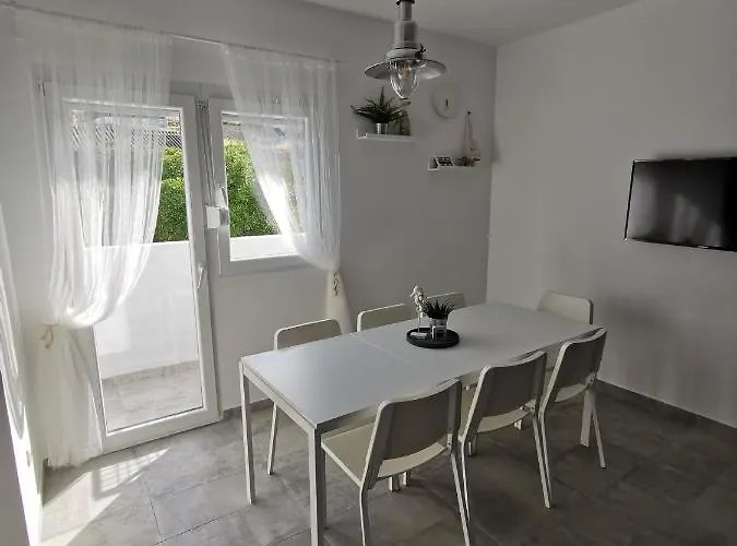 Апартаменты Denx